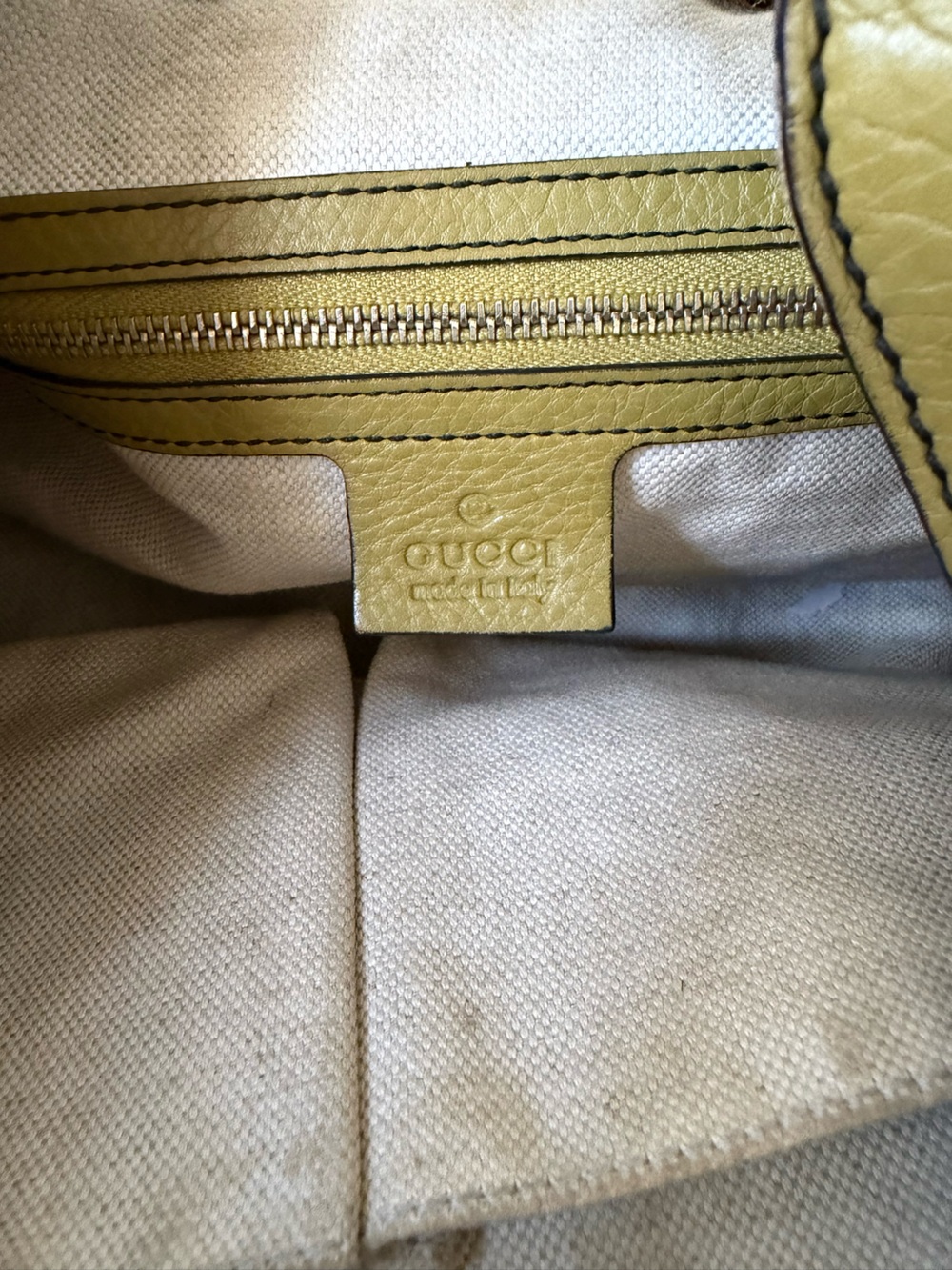 Gucci Emily Leather Bag in Green - Picture 9 of 11